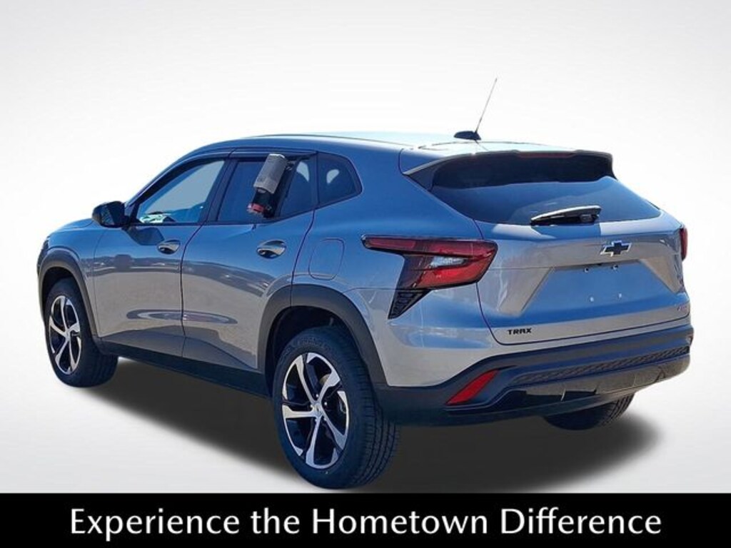 Used 2024 Chevrolet Trax 1RS SUV