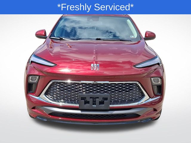 2024 Buick Encore GX Avenir photo 2