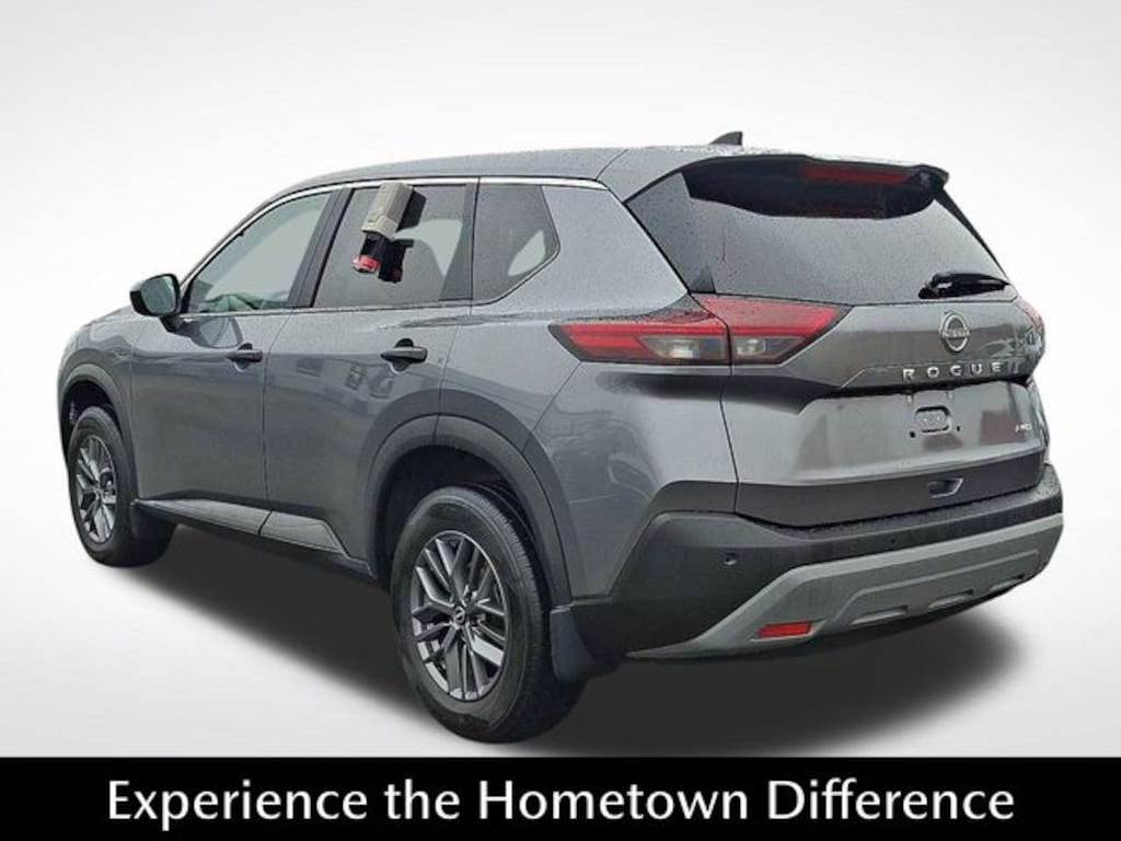 Used 2023 Nissan Rogue S SUV