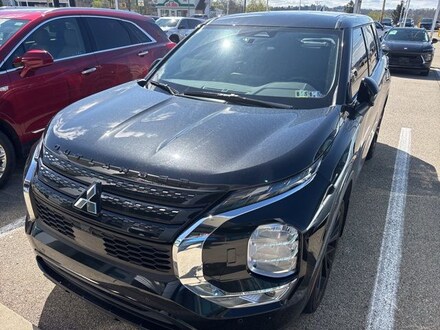 2023 Mitsubishi Outlander SE Black Edition SUV