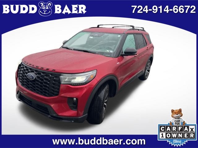 2025 Ford Explorer ST-LINE's photo