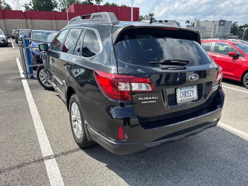 Used 2017 Subaru Outback 2.5i Premium SUV