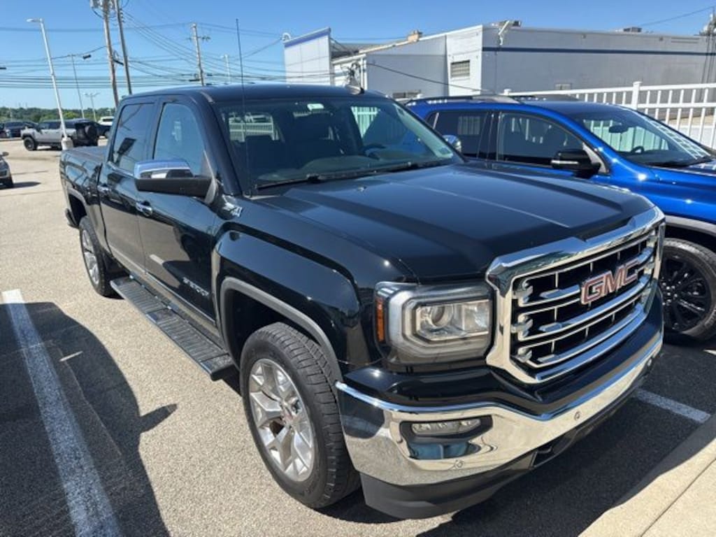 Used 2017 GMC Sierra 1500 SLT Truck