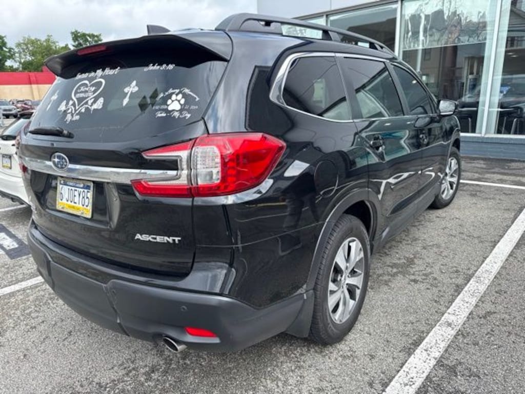 Used 2024 Subaru Ascent Premium SUV