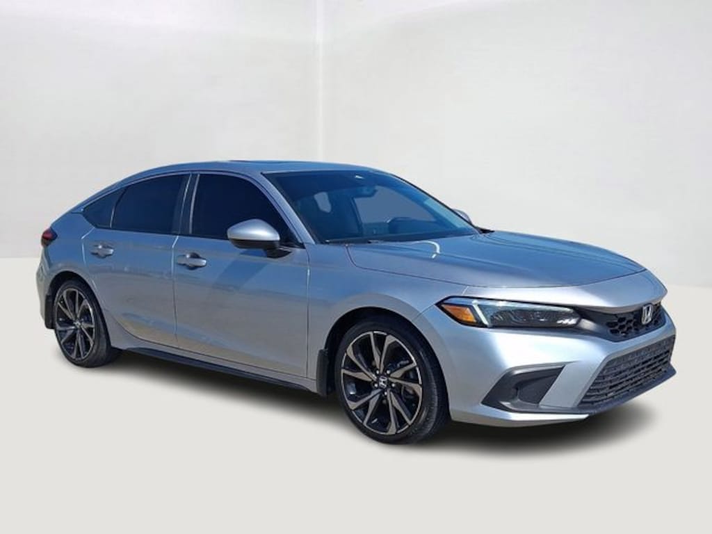 Used 2022 Honda Civic EX-L Hatchback