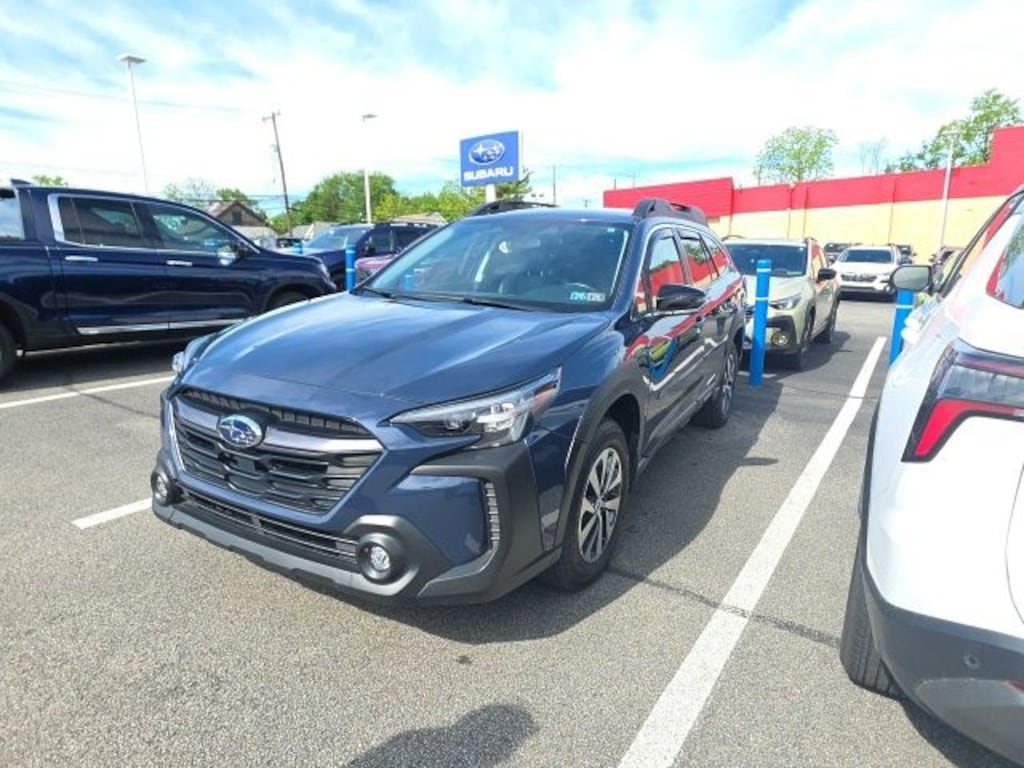 Used 2024 Subaru Outback Premium SUV
