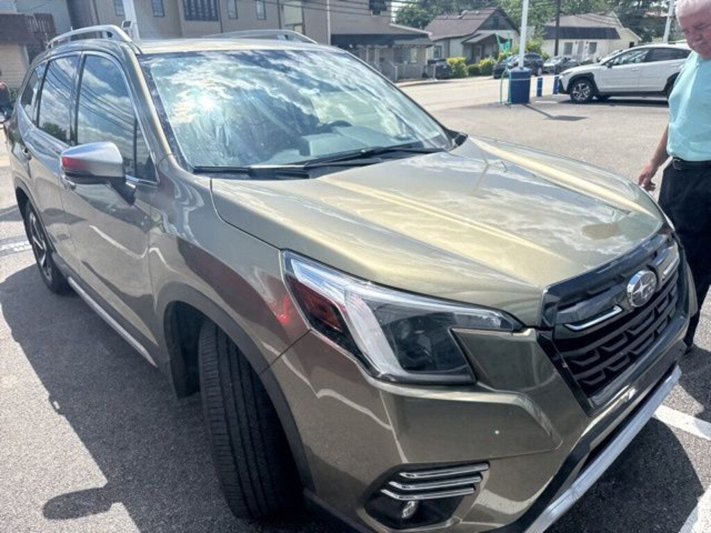 Used 2023 Subaru Forester Touring SUV