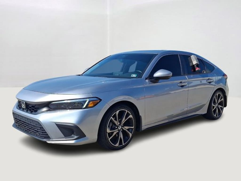 Used 2022 Honda Civic EX-L Hatchback