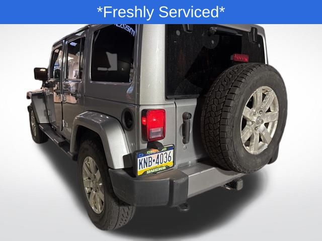 2016 Jeep Wrangler Unlimited Sahara photo 2