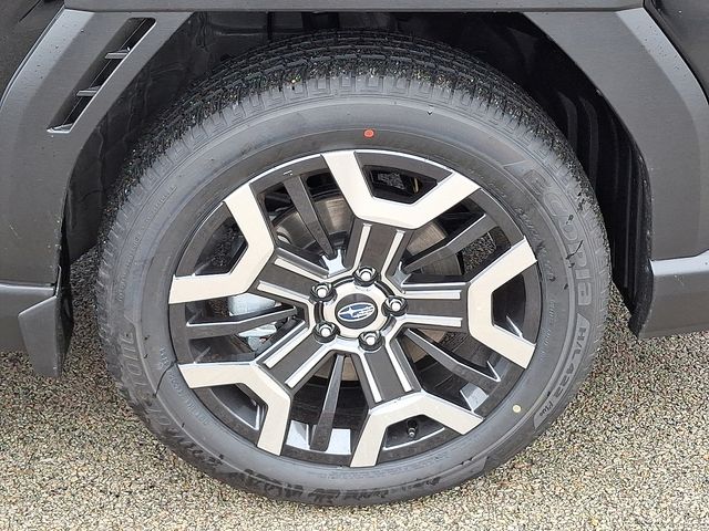 2026 Subaru Outback Touring XT - Photo 9