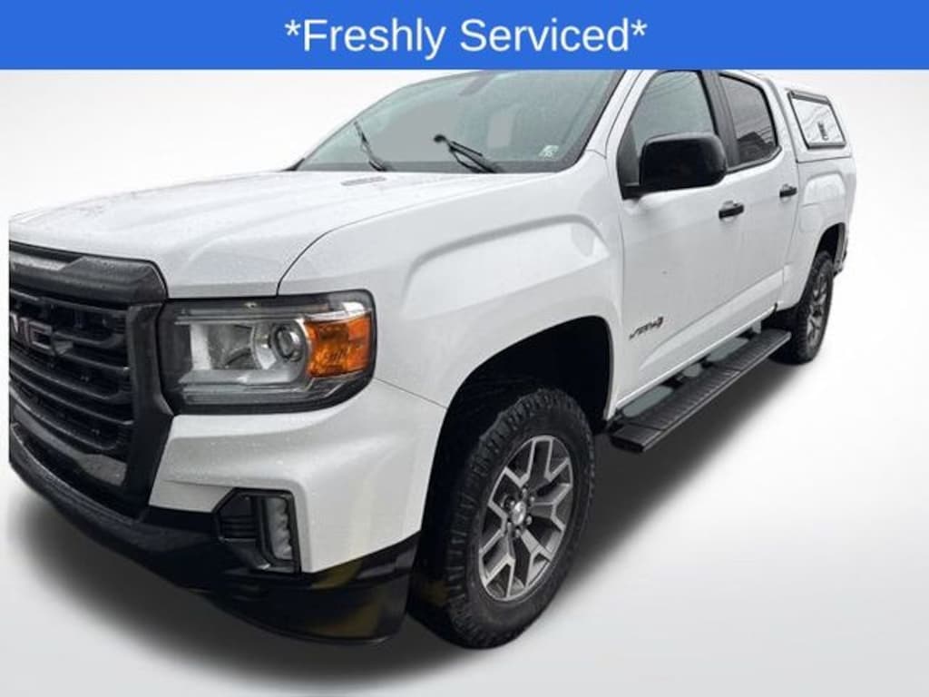 Used 2022 GMC Canyon AT4 w/Cloth Truck