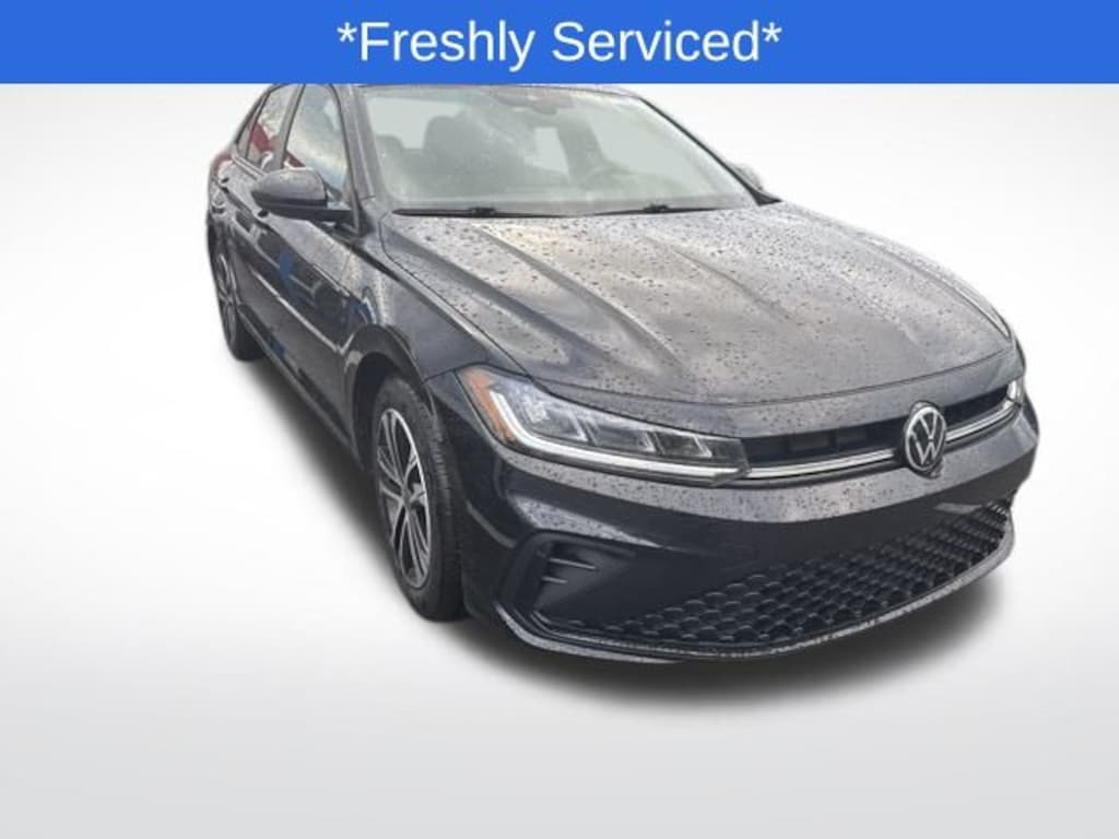 Used 2025 Volkswagen Jetta 1.5T Sport Sedan