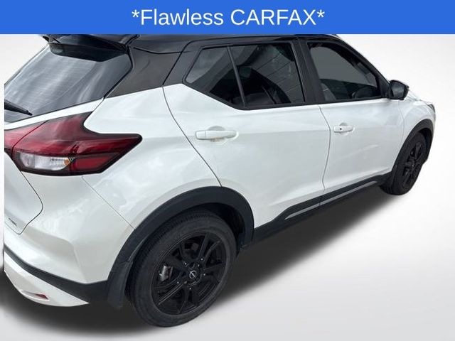 2023 Nissan Kicks SR photo 4