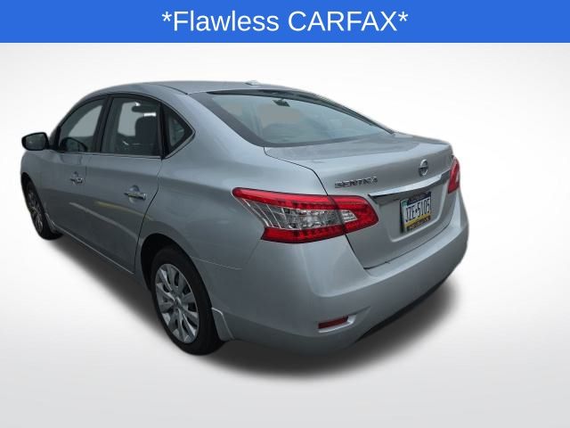 2015 Nissan Sentra SV photo 2