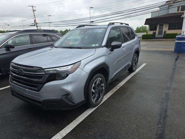 2025 Subaru Forester Premium Hybrid's photo
