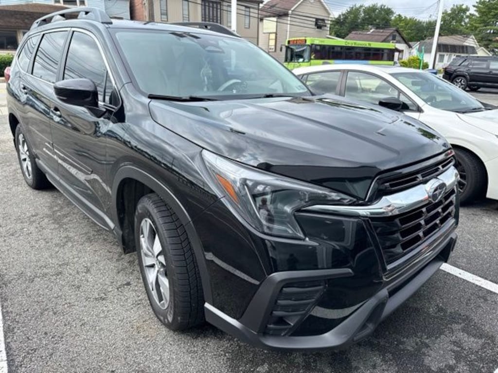 Used 2024 Subaru Ascent Premium SUV