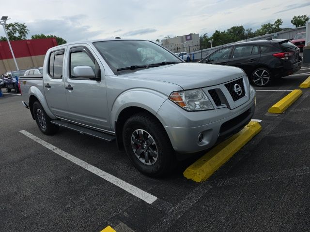2019 Nissan Frontier 4.0 PRO-4X Crew Cab 4X4 AT's photo