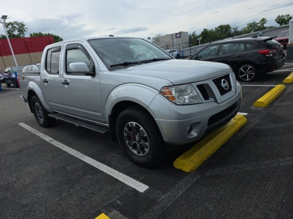Used 2019 Nissan Frontier PRO-4X Truck
