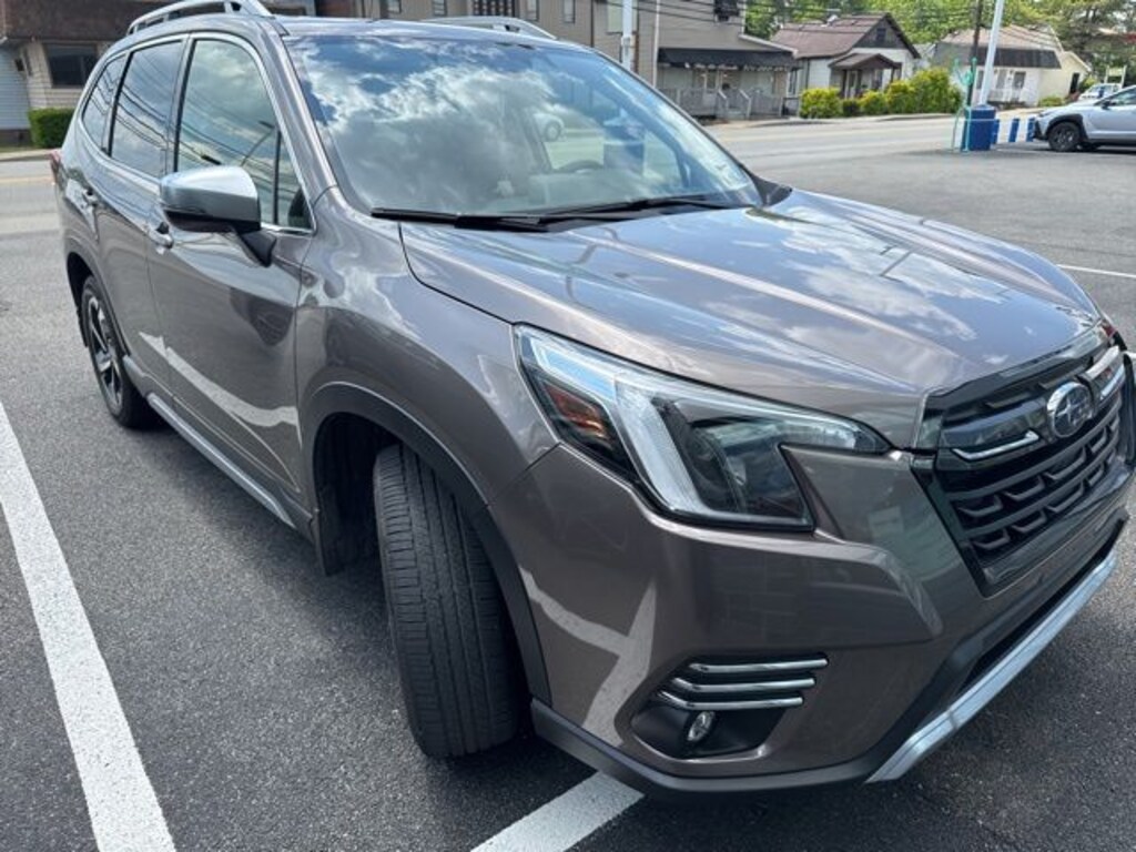 Used 2023 Subaru Forester Touring SUV