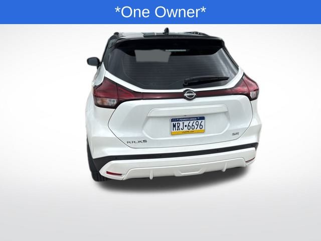 2023 Nissan Kicks SR photo 3