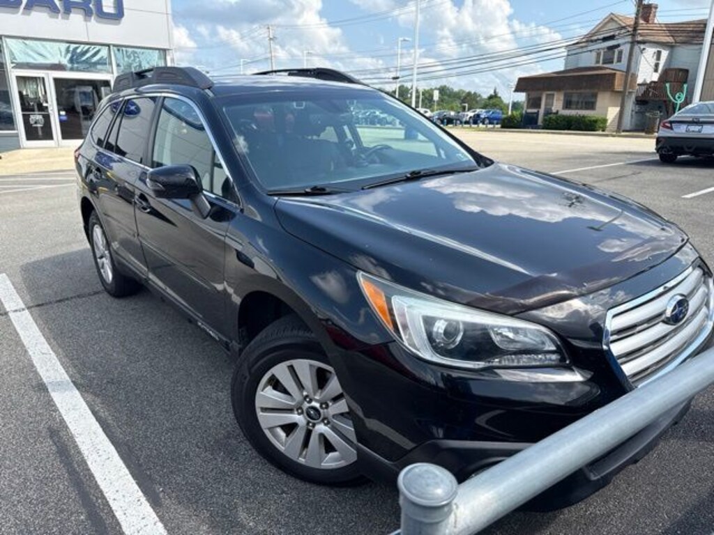 Used 2017 Subaru Outback 2.5i Premium SUV