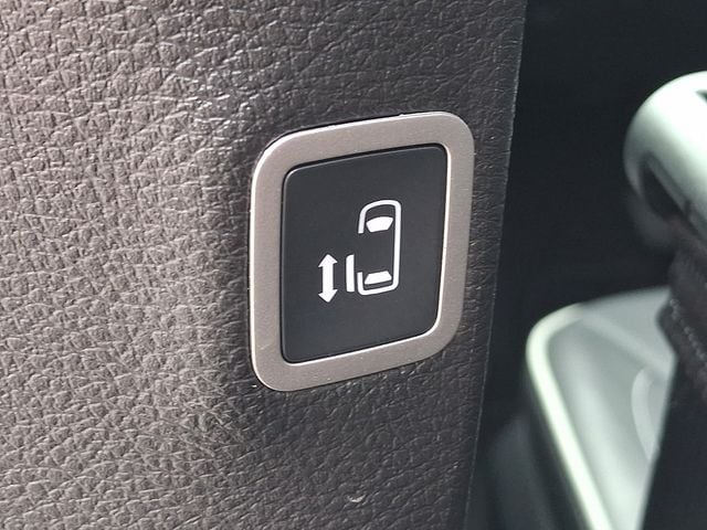 2026 Chrysler Pacifica Limited - Photo 15