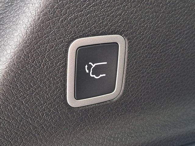 2026 Chrysler Pacifica Limited - Photo 33