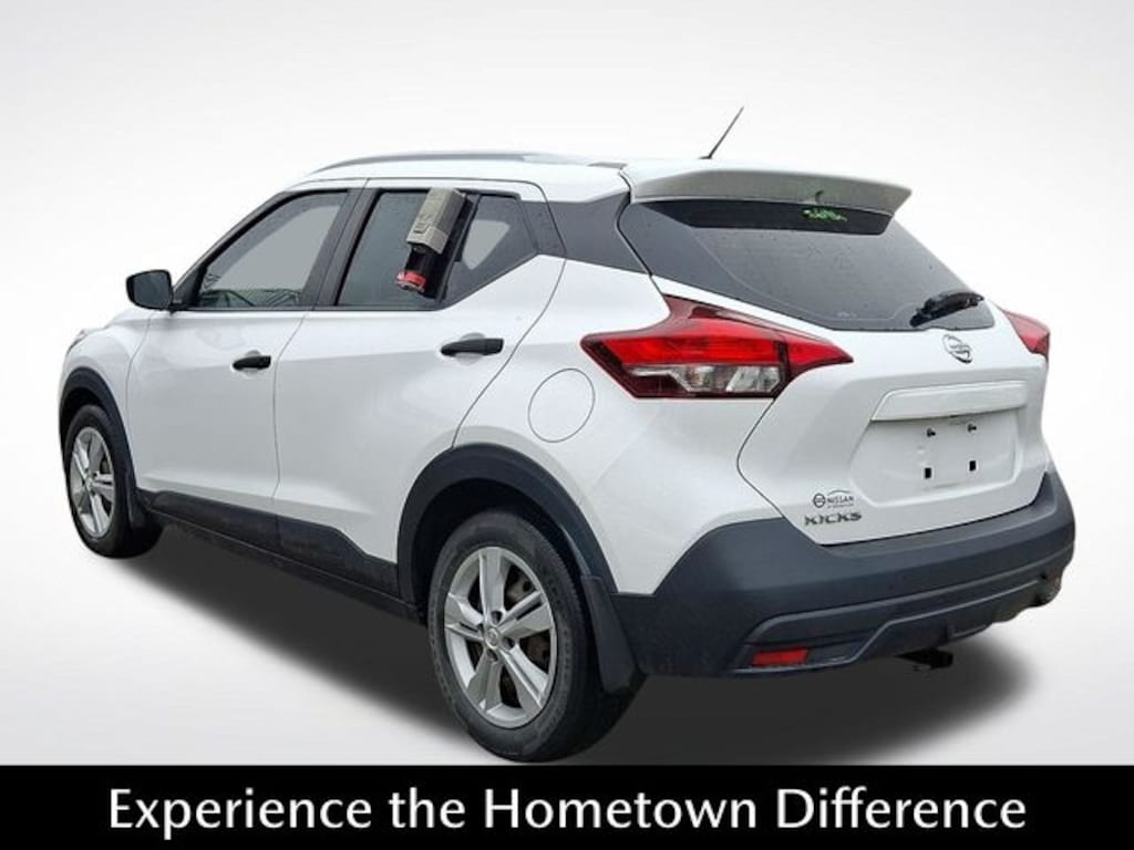 Used 2019 Nissan Kicks S SUV