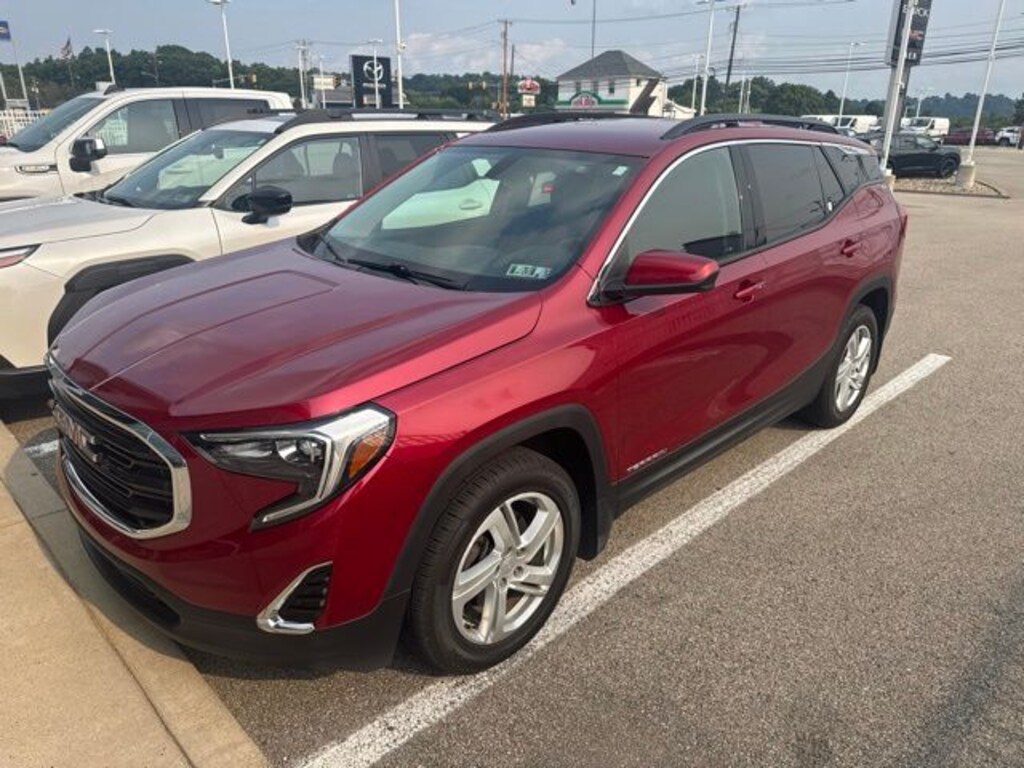 Used 2018 GMC Terrain SLE SUV