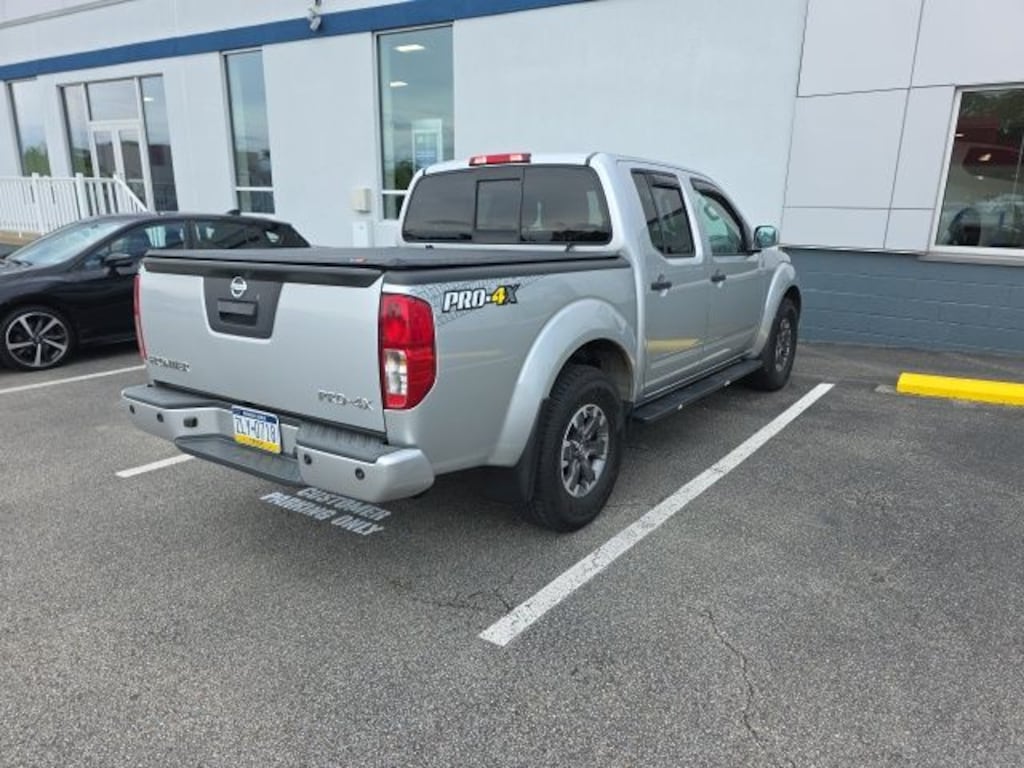 Used 2019 Nissan Frontier PRO-4X Truck