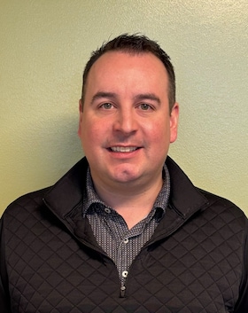 Staff member Derrek Layton from ID_3b6d7b983736