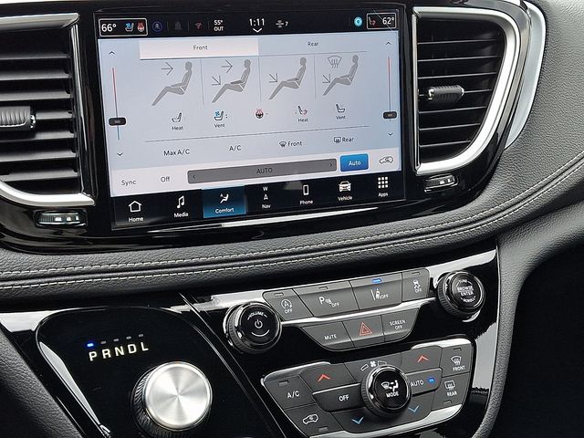 2026 Chrysler Pacifica Limited - Photo 19
