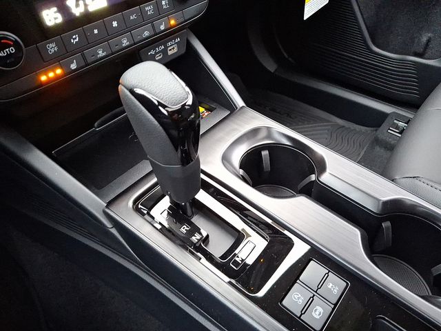 2026 Subaru Outback Premium - Photo 16