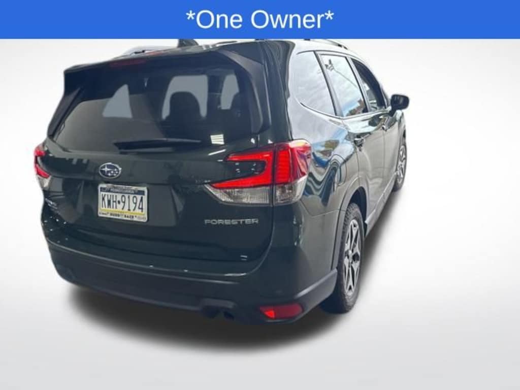 Used 2022 Subaru Forester Premium SUV