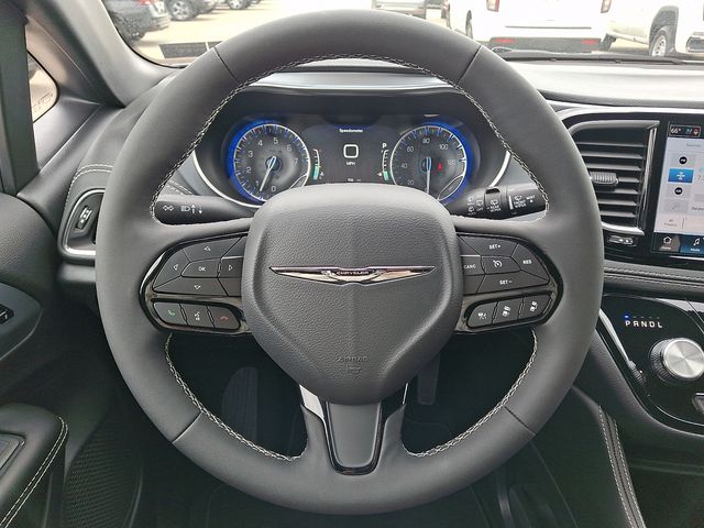 2026 Chrysler Pacifica Limited - Photo 23