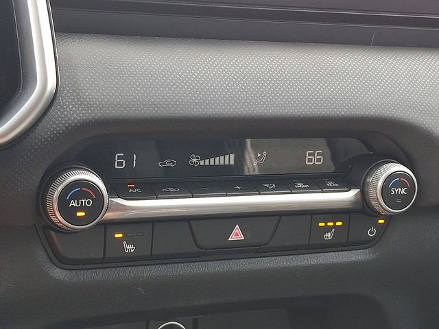 2025 Mazda CX-50 Premium - Photo 17