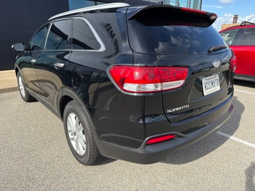 Used 2017 Kia Sorento LX SUV