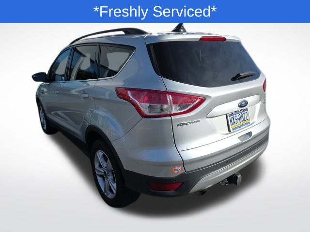 2016 Ford Escape SE photo 2