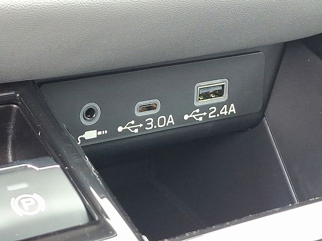 2025 Subaru Legacy Premium - Photo 14