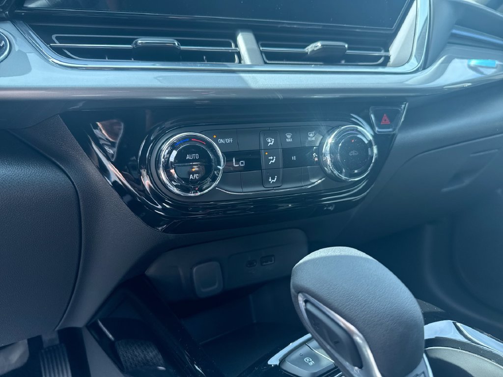 2026 Chevrolet Trax LT - Photo 24