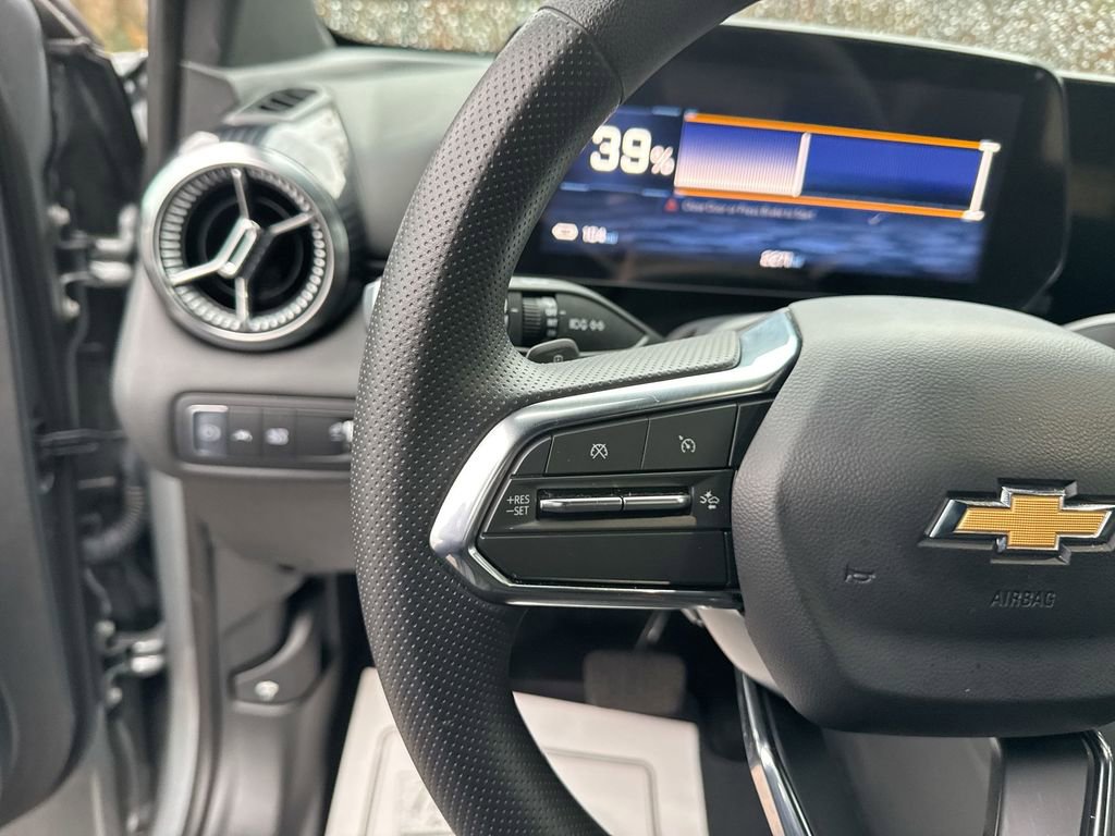 2025 Chevrolet Blazer EV LT - Photo 17
