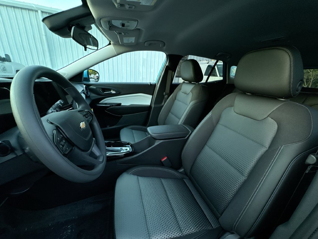 2026 Chevrolet Trax LT - Photo 13