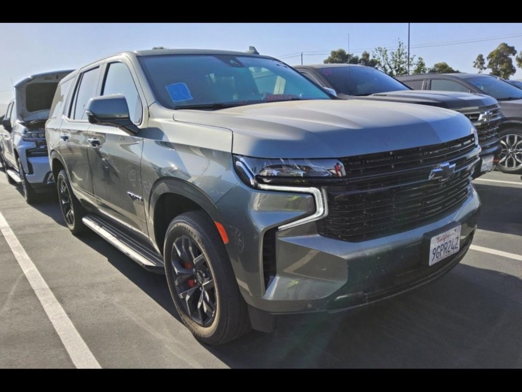 2023 Chevrolet Tahoe RST photo 4