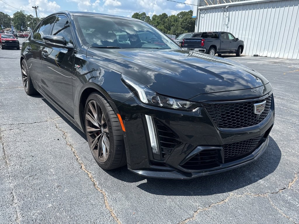 2024 Cadillac CT5 photo 2