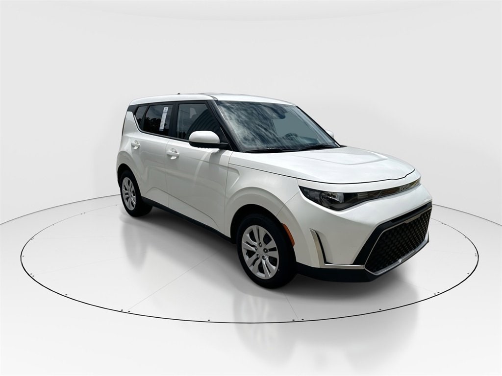 Used 2023 Kia Soul LX with VIN KNDJ23AU8P7846122 for sale in Decatur, GA