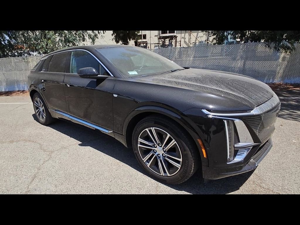 Used 2024 Cadillac LYRIQ Luxury 2 with VIN 1GYKPRRK7RZ111709 for sale in Decatur, GA