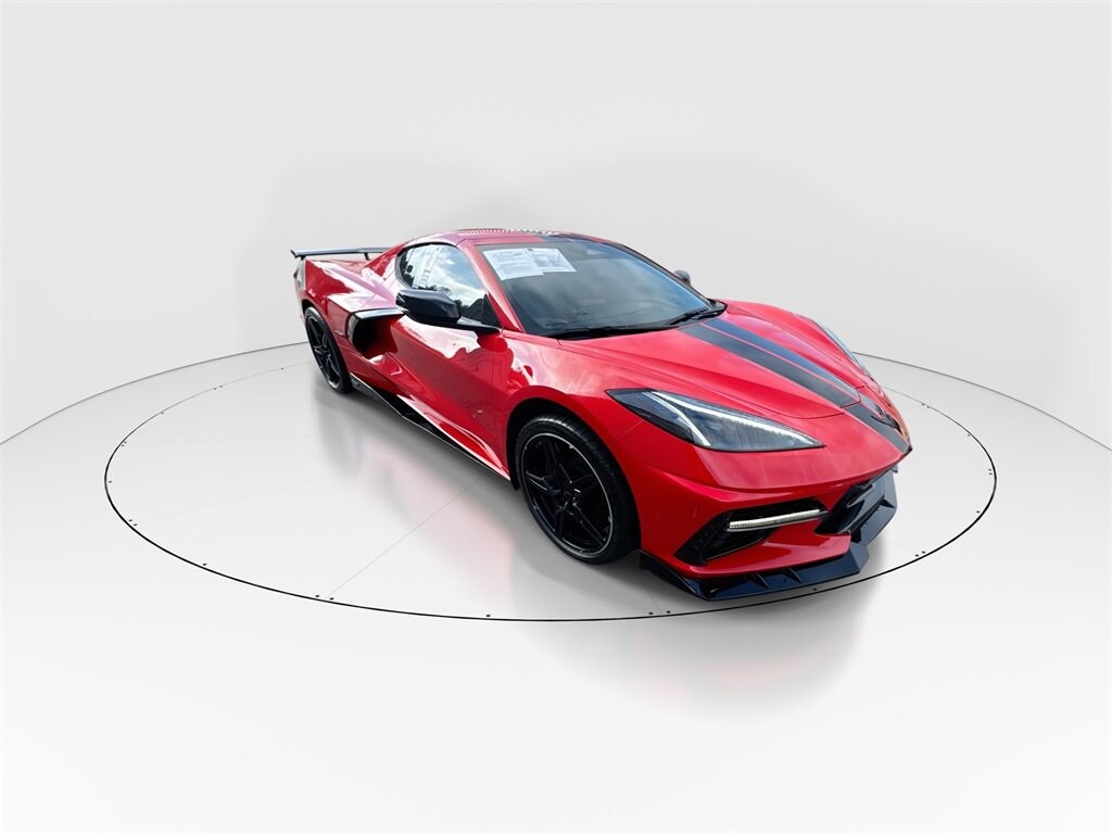 2025 Chevrolet Corvette Stingray 3LT photo 2