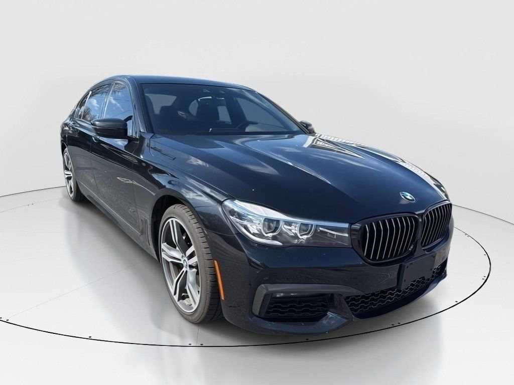 2019 BMW 7 Series 740i