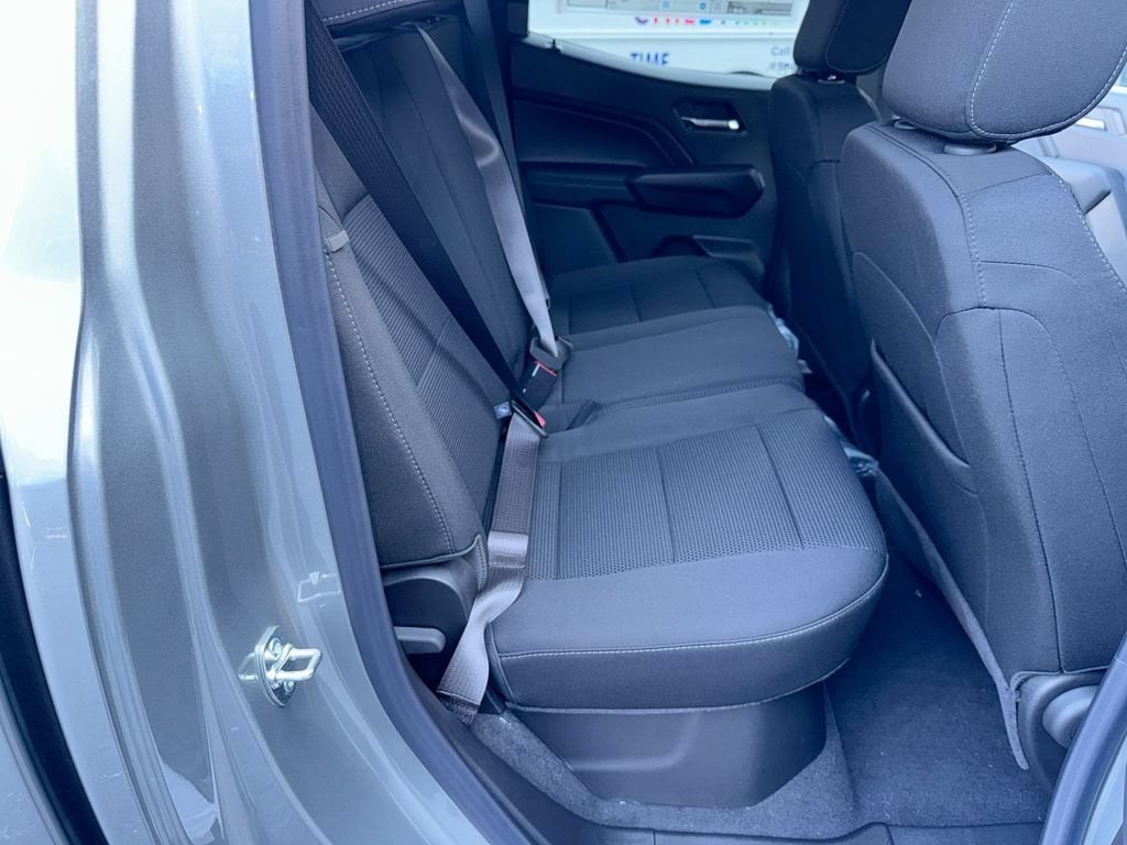2026 Chevrolet Colorado LT - Photo 29