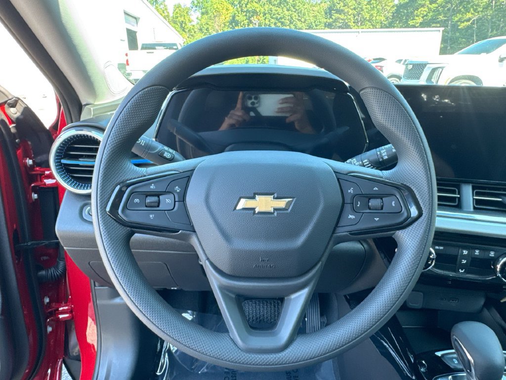 2026 Chevrolet Trax LT - Photo 16